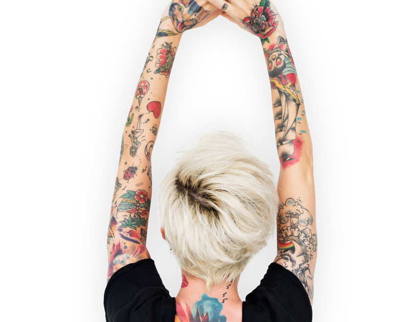 heqja e tatuazheve te kembeve te femrave, heqja e tatuazheve